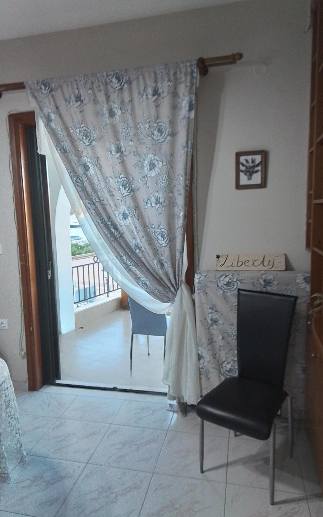Liberty Porosview Apartement Galatás Eksteriør bilde